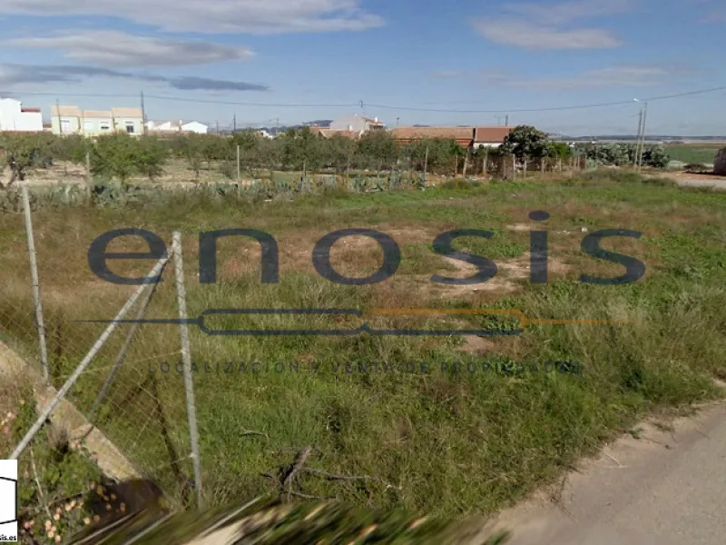 Amplio terreno urbano en Roldán para construir tu hogar ideal