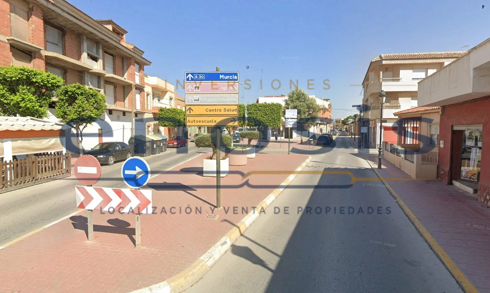 Amplia casa en Roldán con patio y terraza, ideal para familias