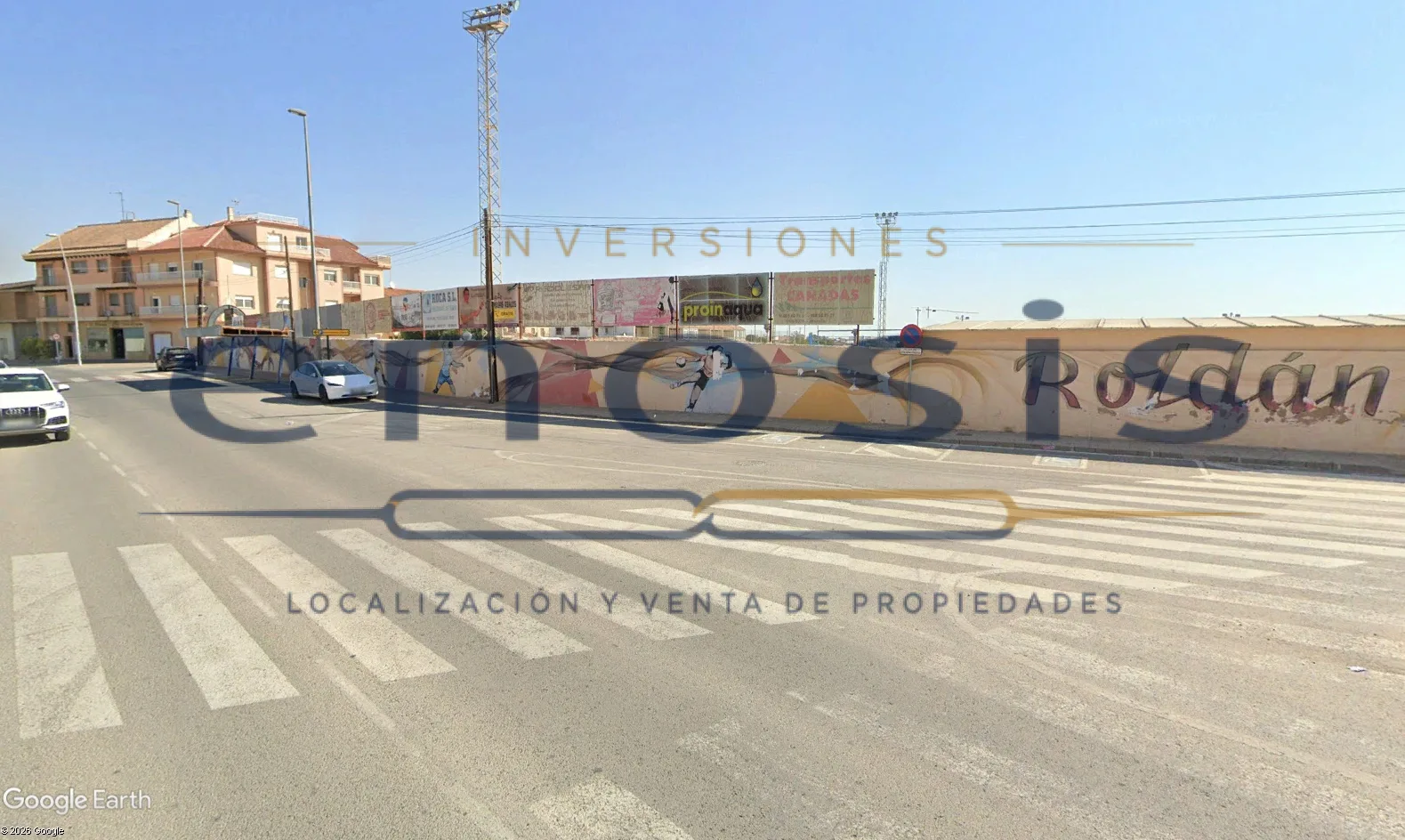 Amplio local comercial en alquiler en Avenida Torre Pacheco, Roldán
